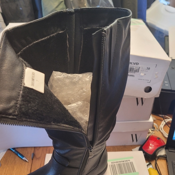 Ladies Wide Calf boots - Picture 9 of 11